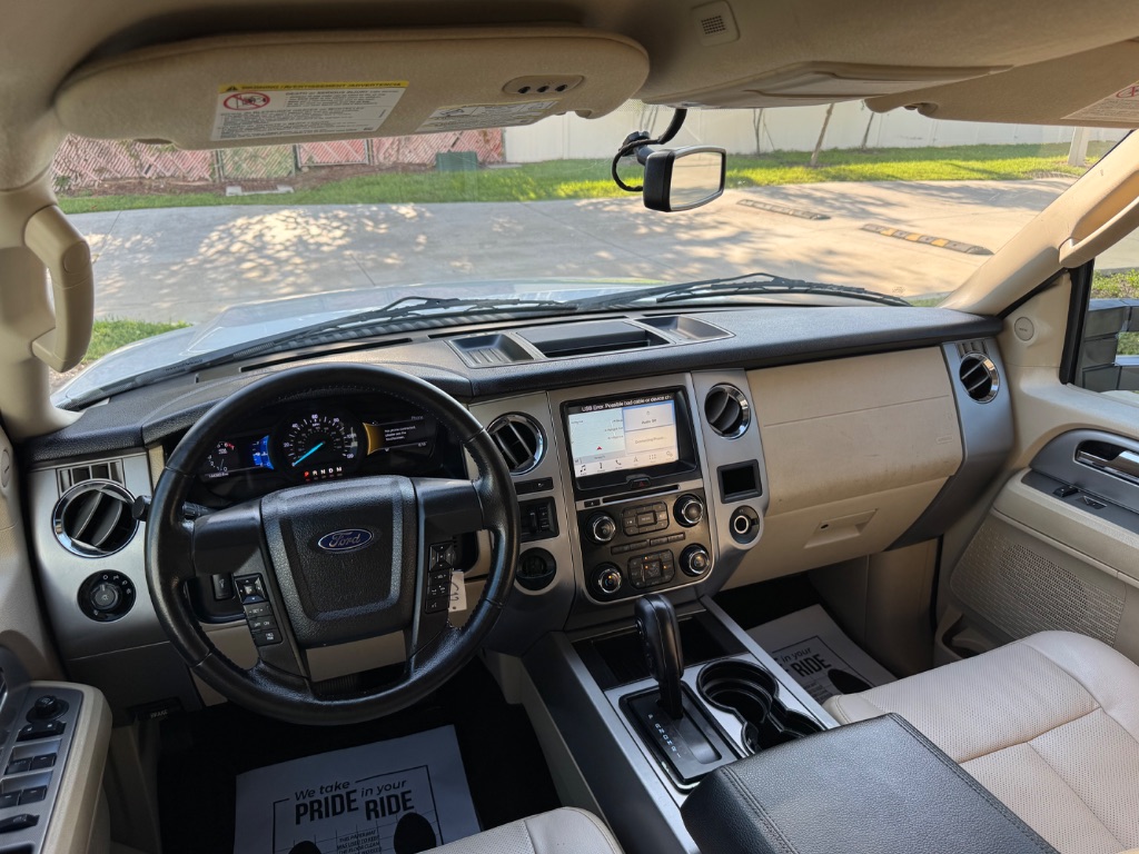 2016 Ford Expedition - $10,795