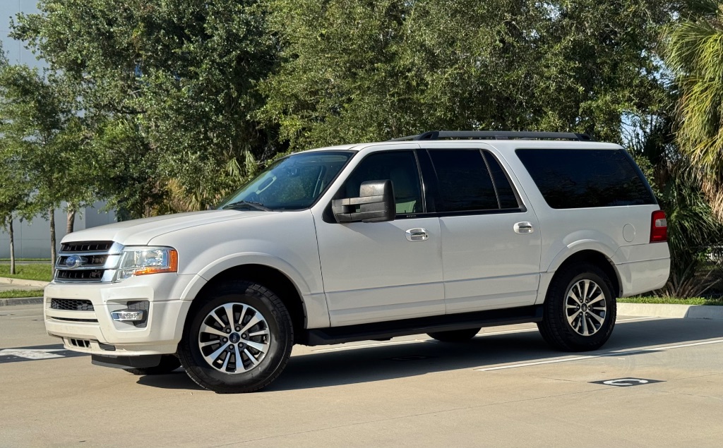2016 Ford Expedition - $10,795
