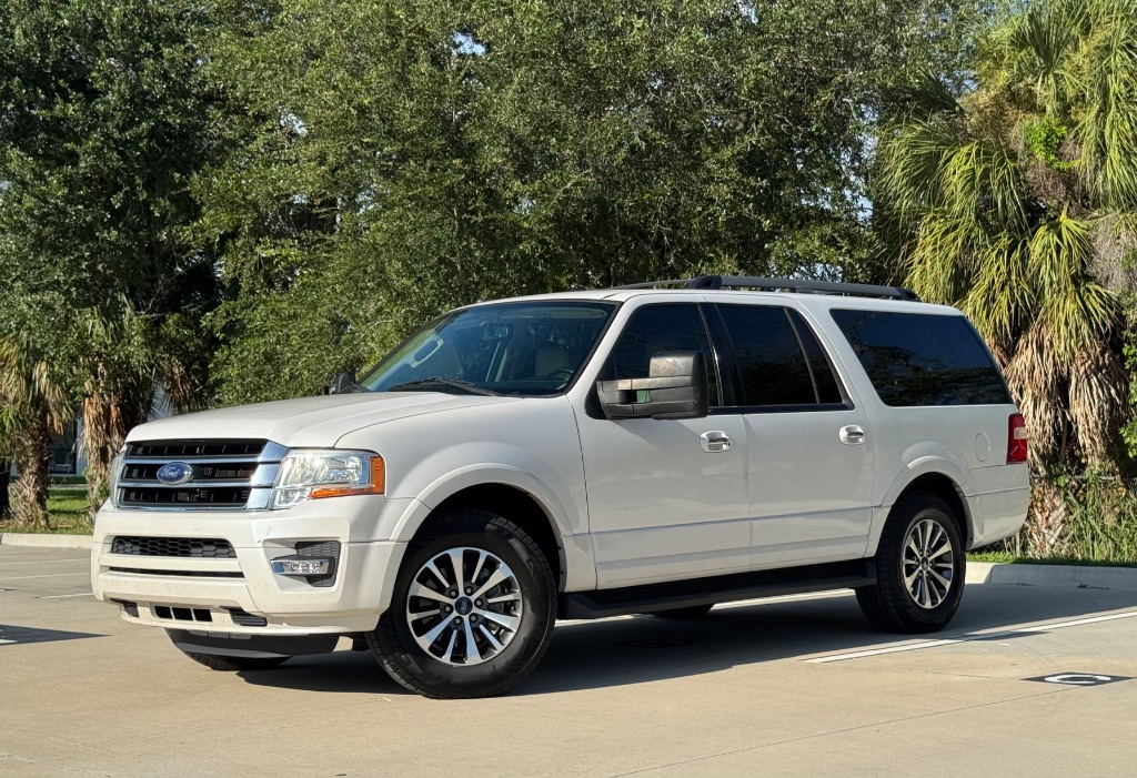 2016 Ford Expedition - $10,795