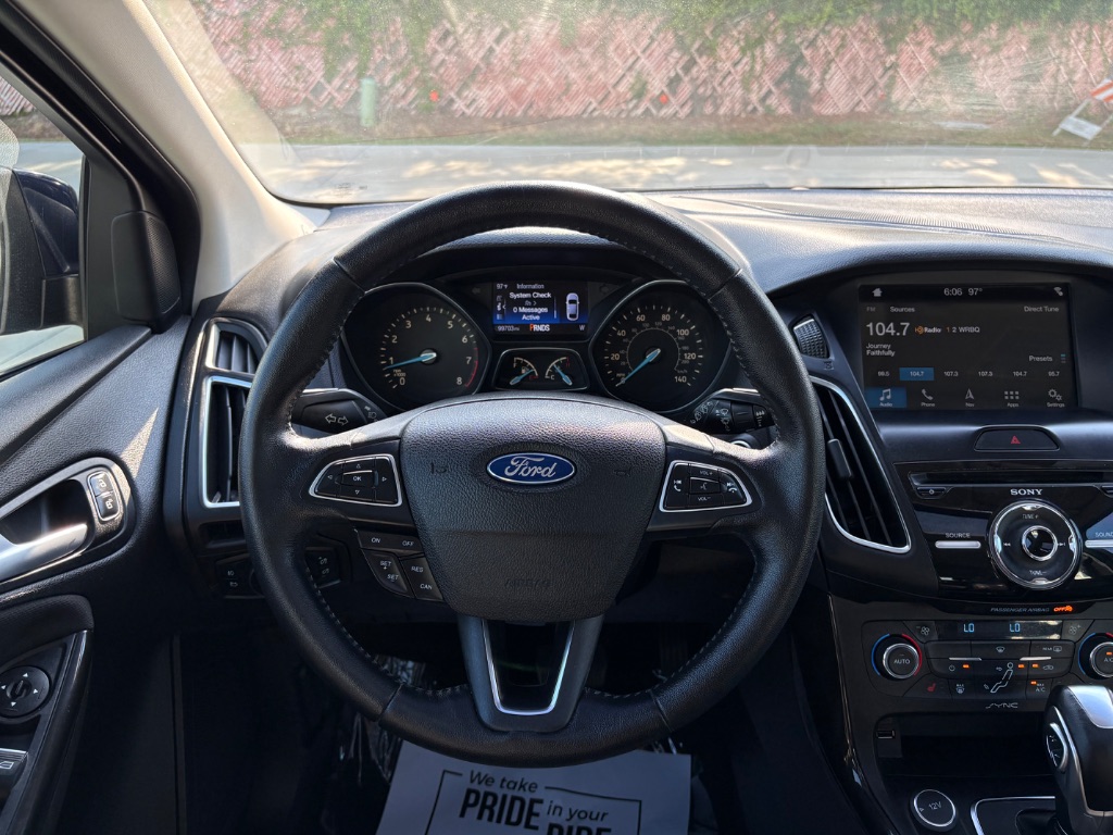 2016 Ford Focus - $6,995