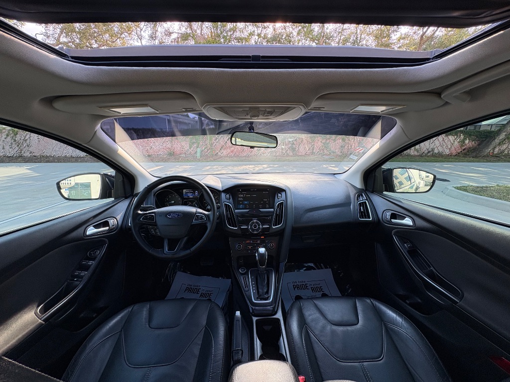 2016 Ford Focus - $6,995