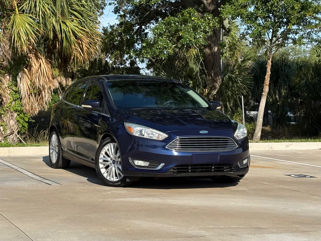 2016 Ford Focus - $6,995