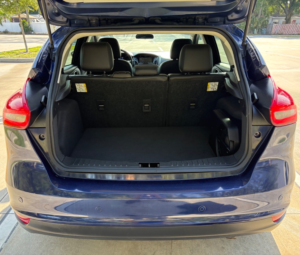 2016 Ford Focus - $6,995