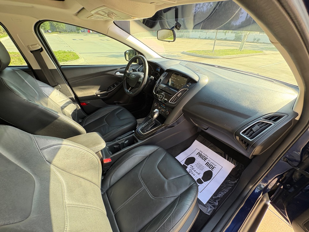 2016 Ford Focus - $6,995