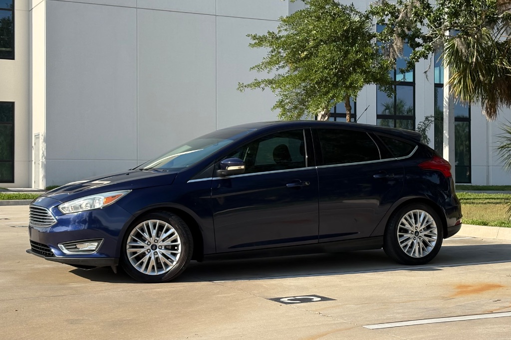 2016 Ford Focus - $6,995