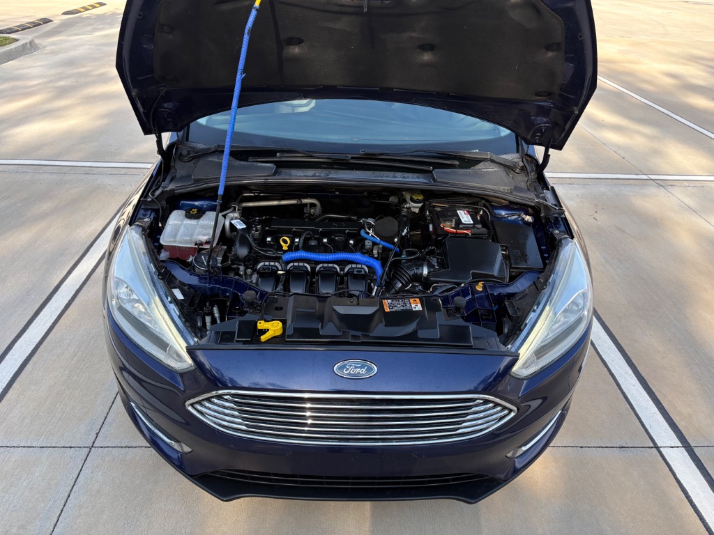 2016 Ford Focus - $6,995