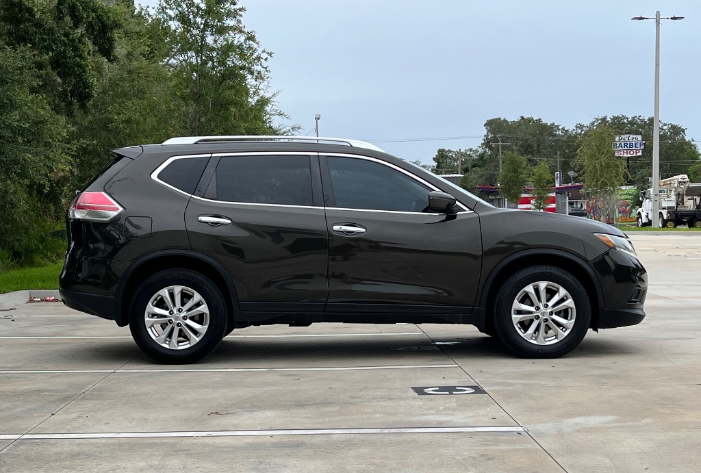 2016 Nissan Rogue - $9,295
