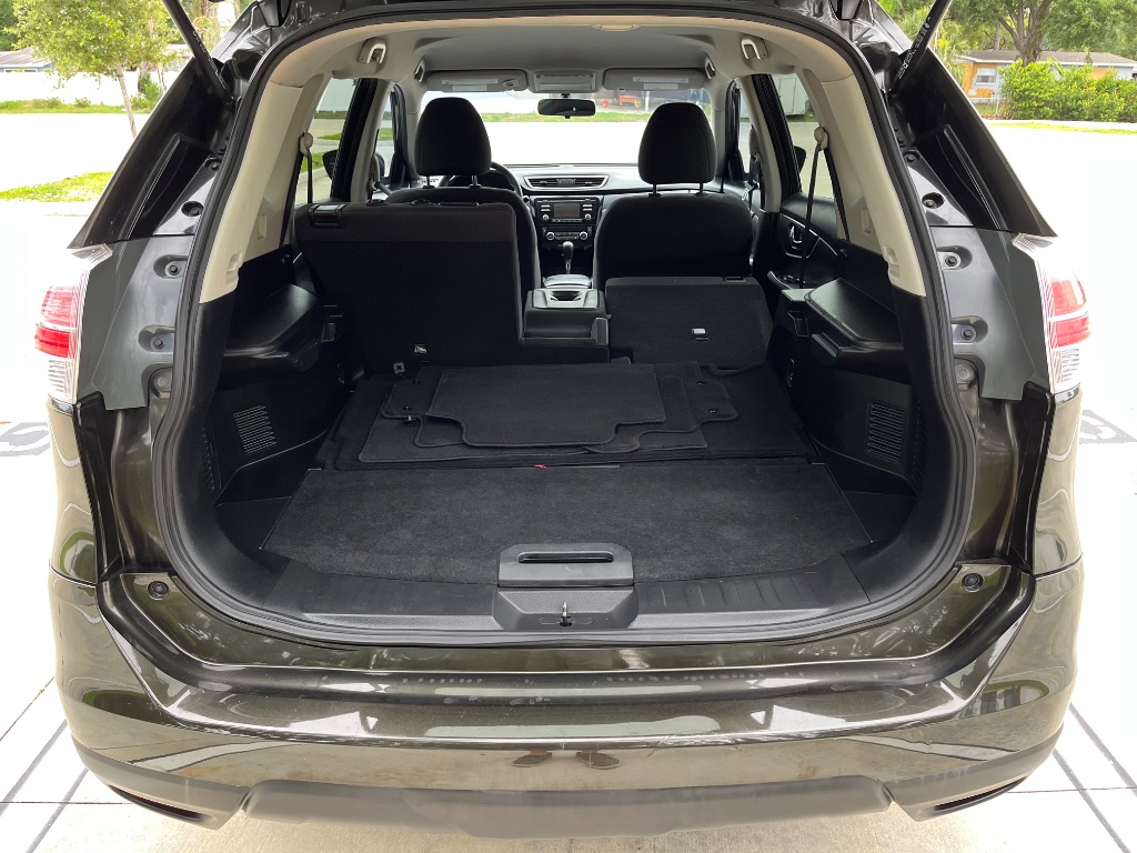 2016 Nissan Rogue - $9,295