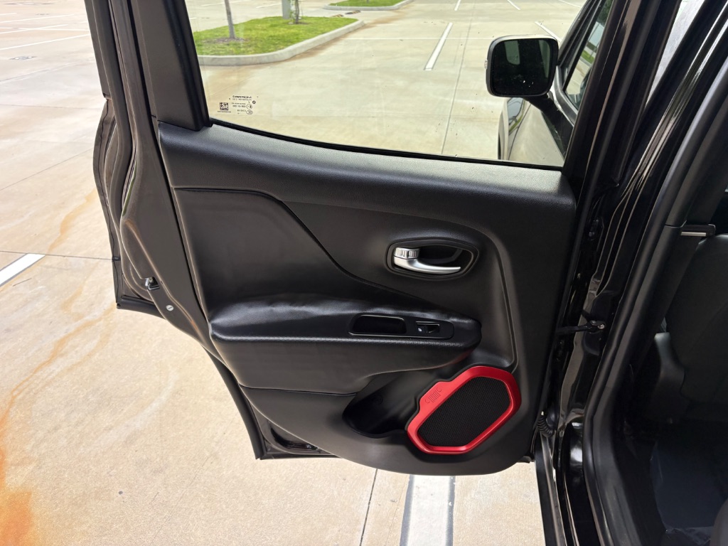 2016 Jeep Renegade - $10,645