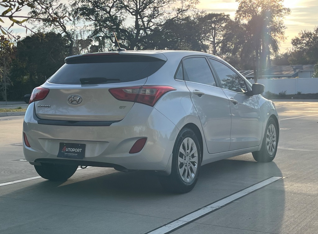 2016 Hyundai Elantra - $7,695