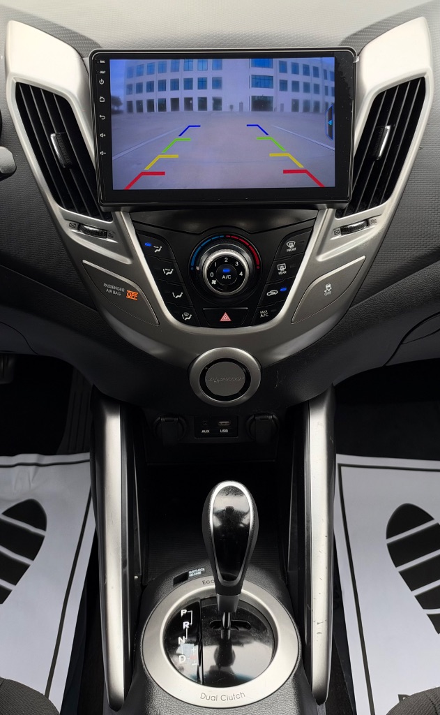 2016 Hyundai Veloster - $6,995