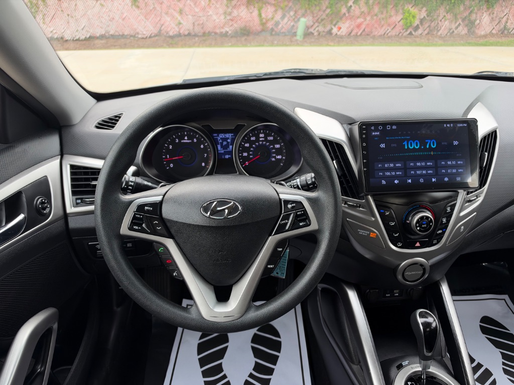 2016 Hyundai Veloster - $6,995