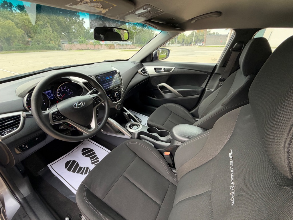 2016 Hyundai Veloster - $6,995
