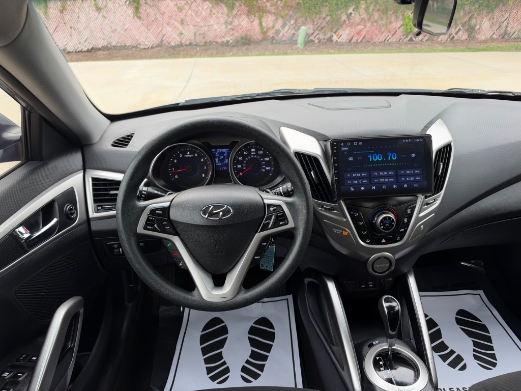 2016 Hyundai Veloster - $6,995