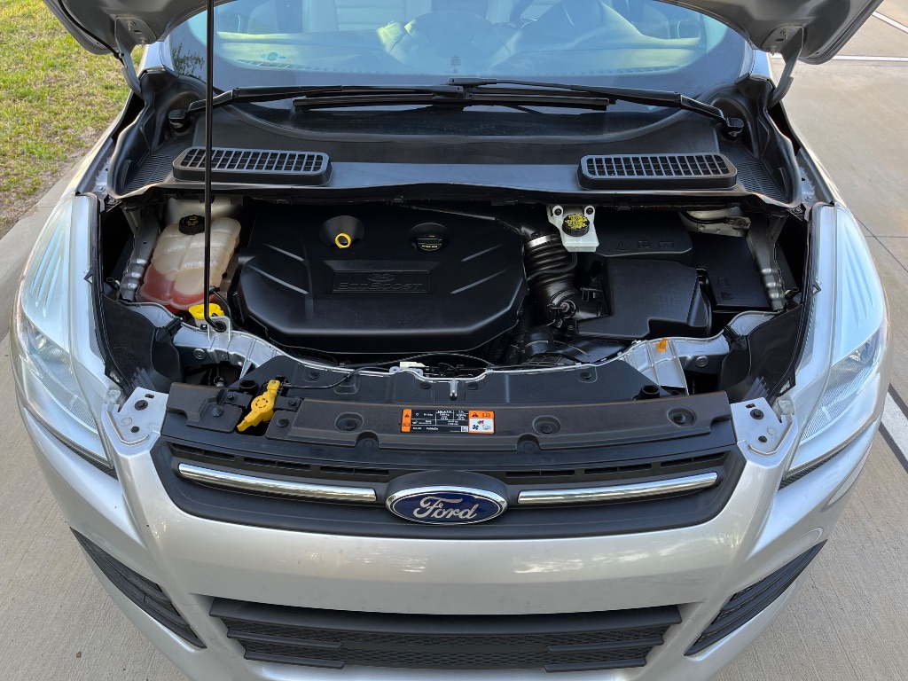 2016 Ford Escape SE photo