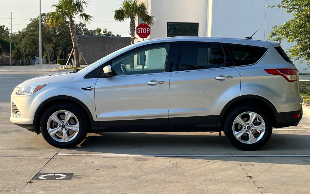 2016 Ford Escape SE photo