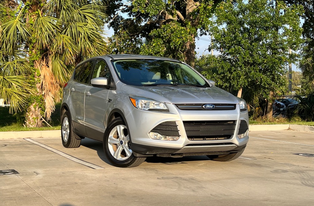 2016 Ford Escape SE photo
