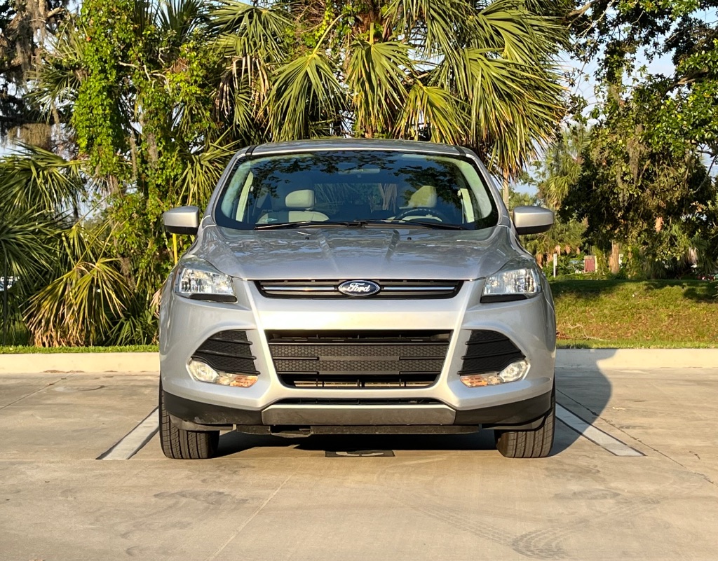 2016 Ford Escape SE photo