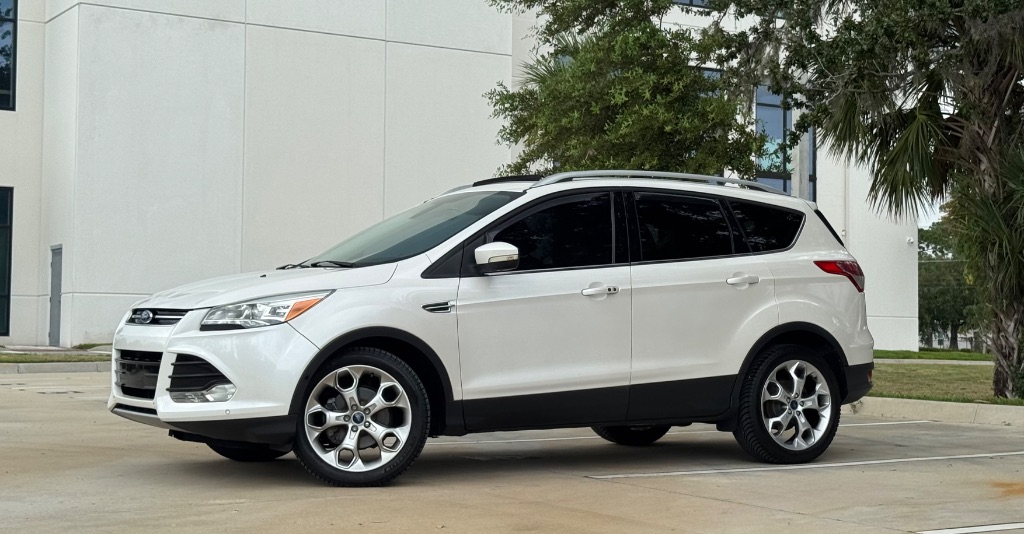 2016 Ford Escape - $8,395