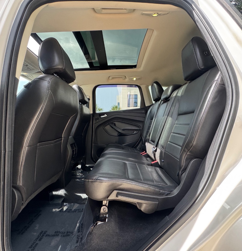 2016 Ford Escape - $8,395