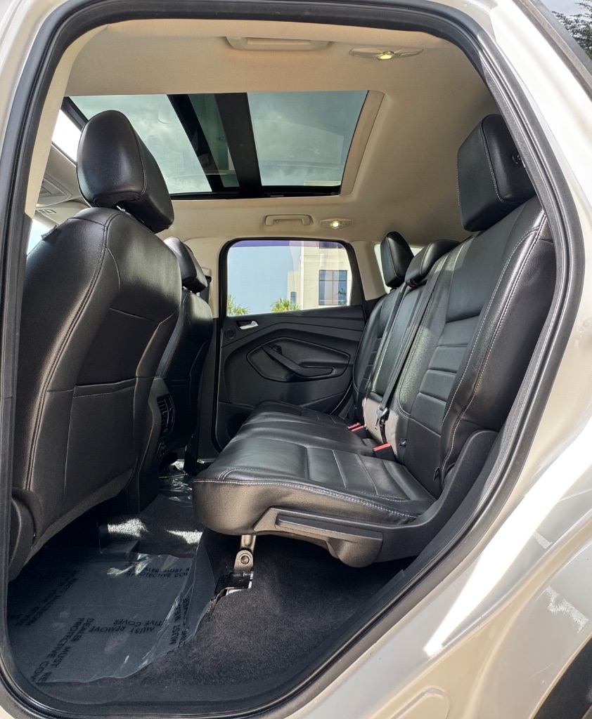 2016 Ford Escape - $8,395