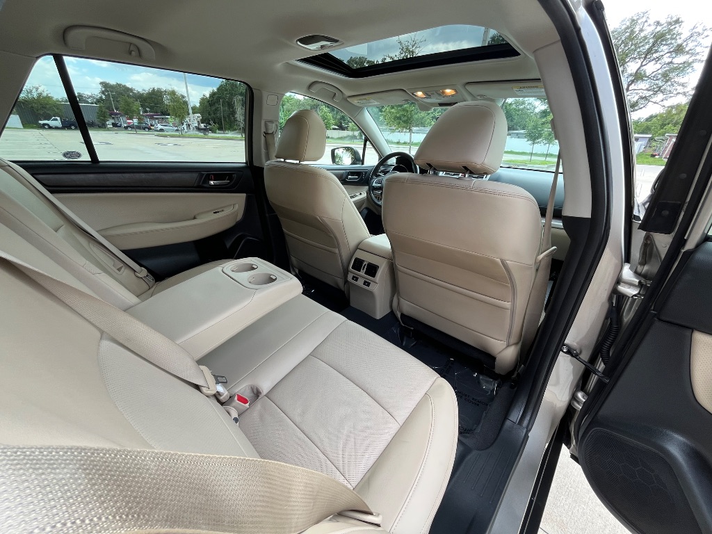 2017 Subaru Outback - $11,535