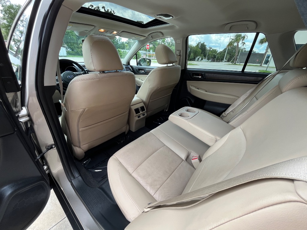 2017 Subaru Outback - $11,535