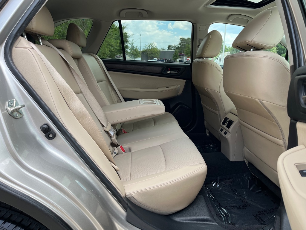 2017 Subaru Outback - $11,535