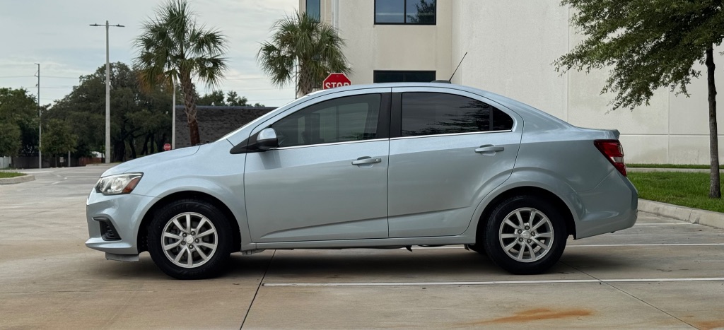 2017 Chevrolet Sonic - $6,695