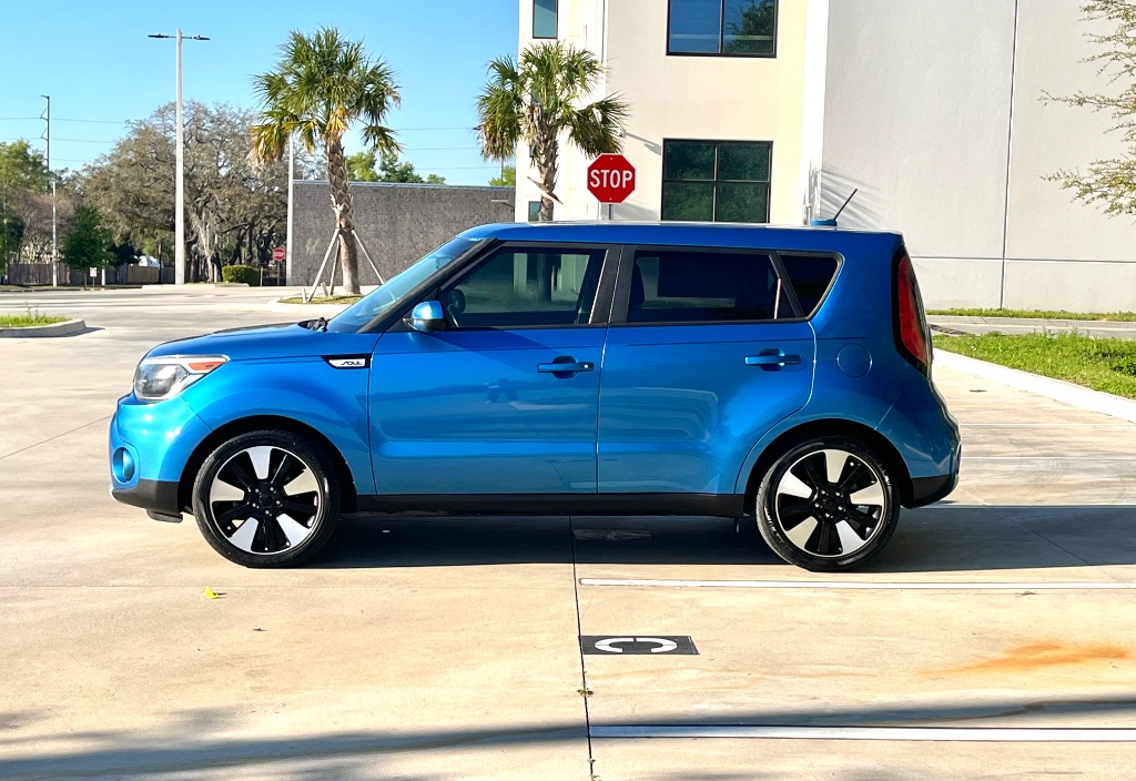 2017 Kia Soul - $8,995