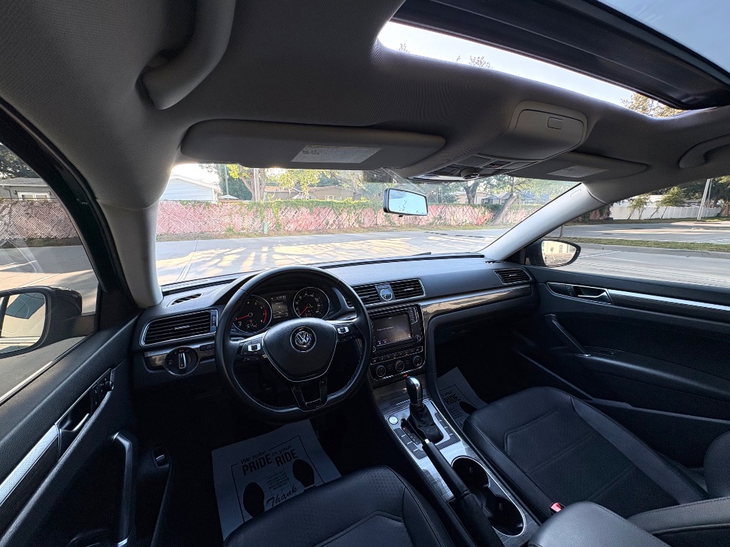 2017 Volkswagen Passat - $9,395