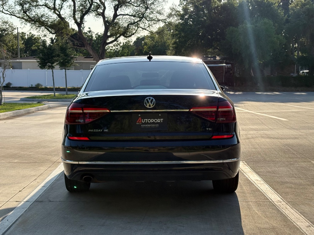 2017 Volkswagen Passat - $9,395