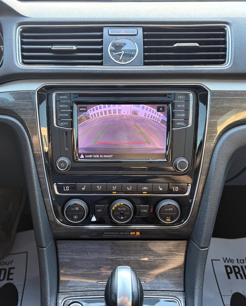 2017 Volkswagen Passat - $9,395