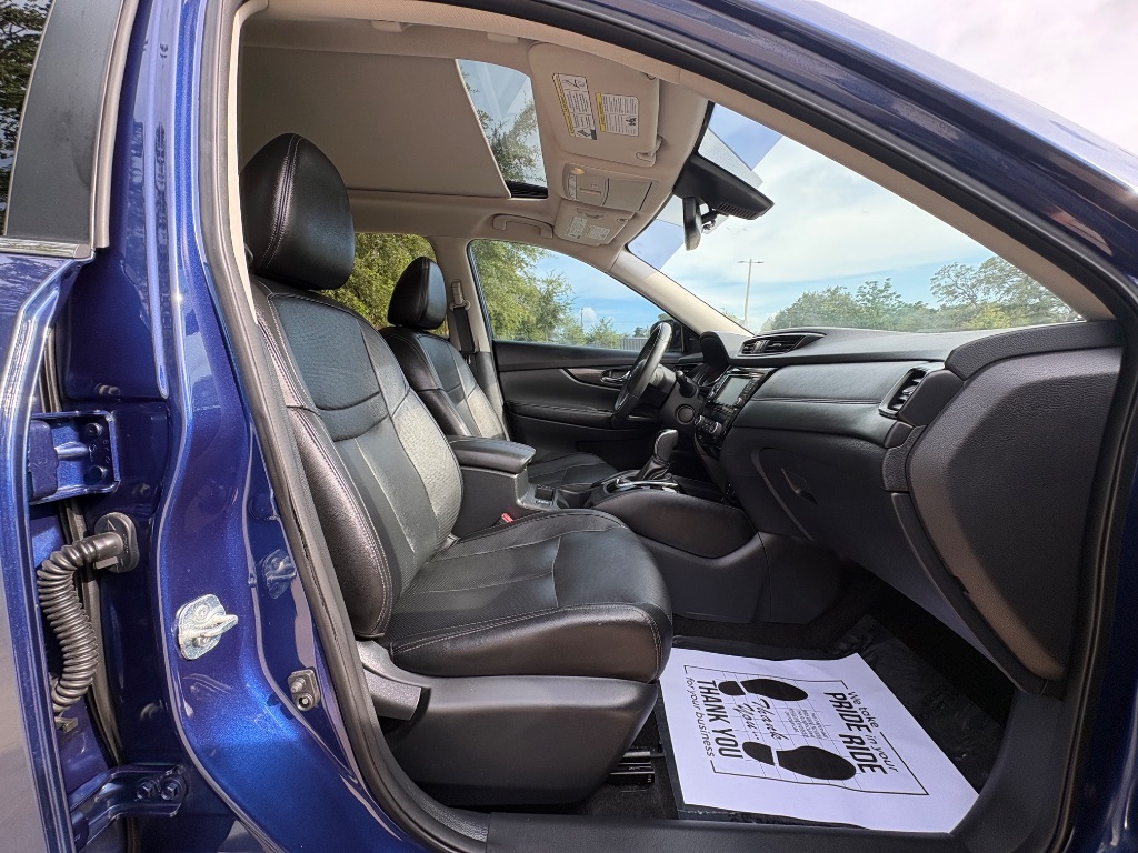 2017 Nissan Rogue - $11,895