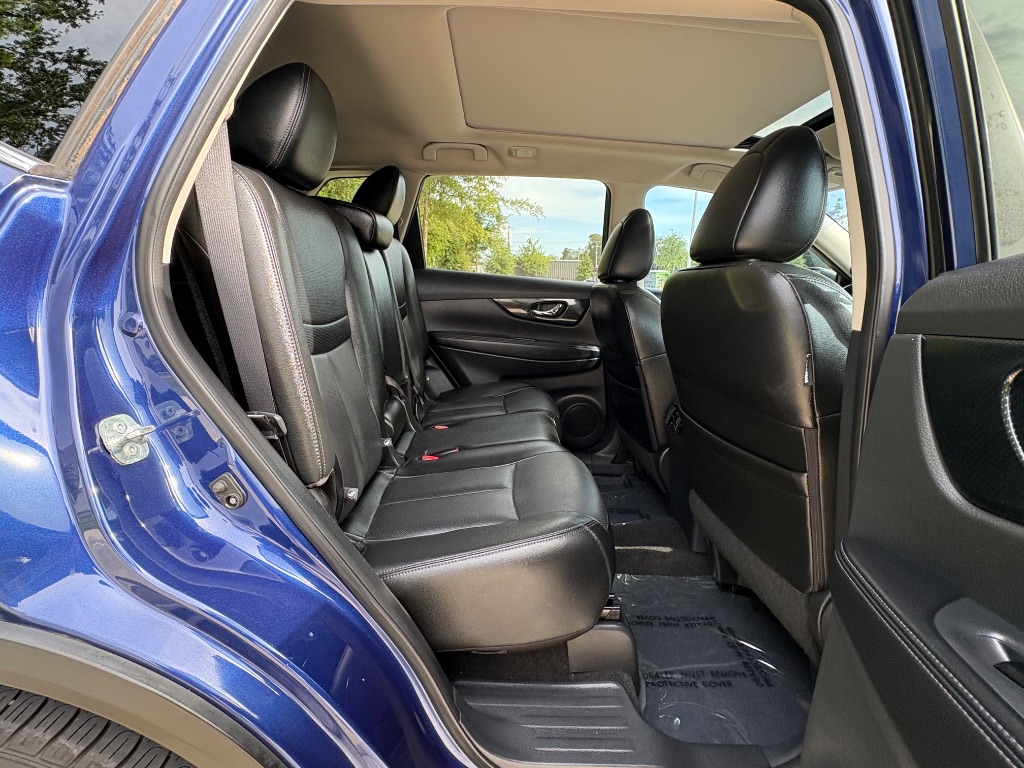 2017 Nissan Rogue - $11,895