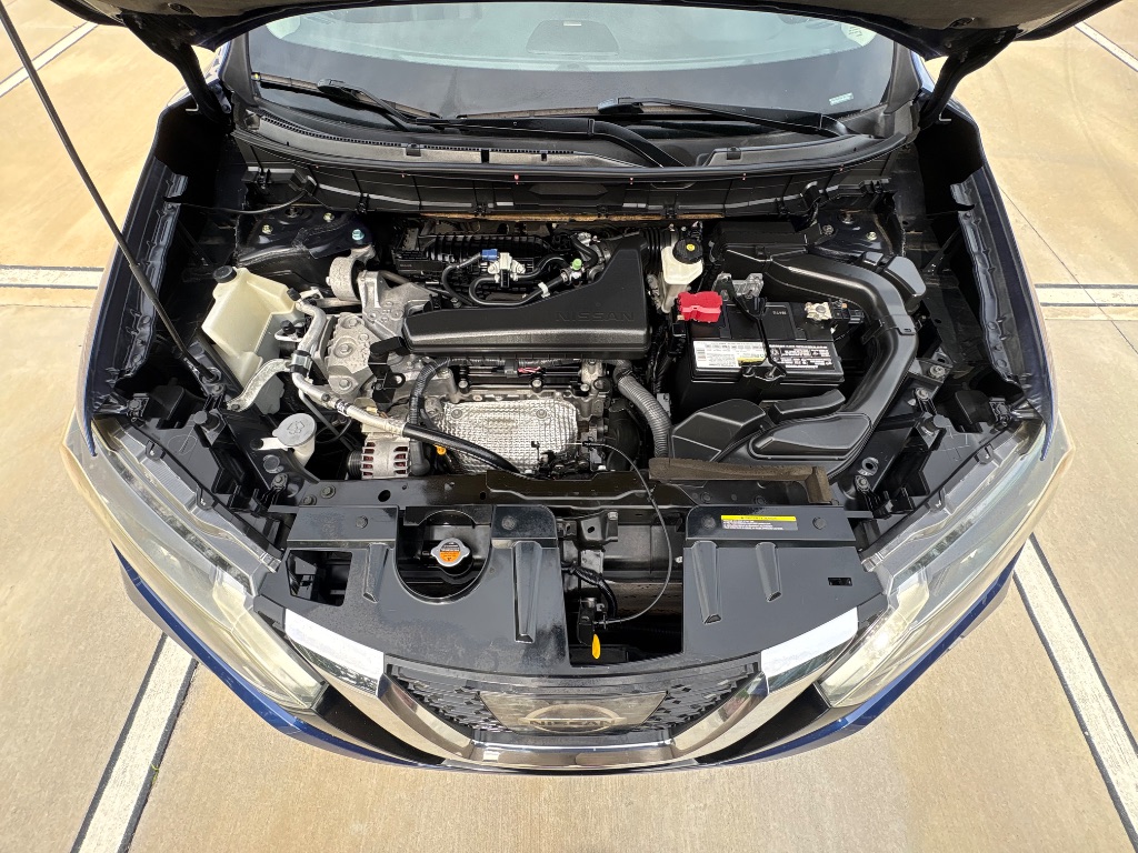 2017 Nissan Rogue - $11,895