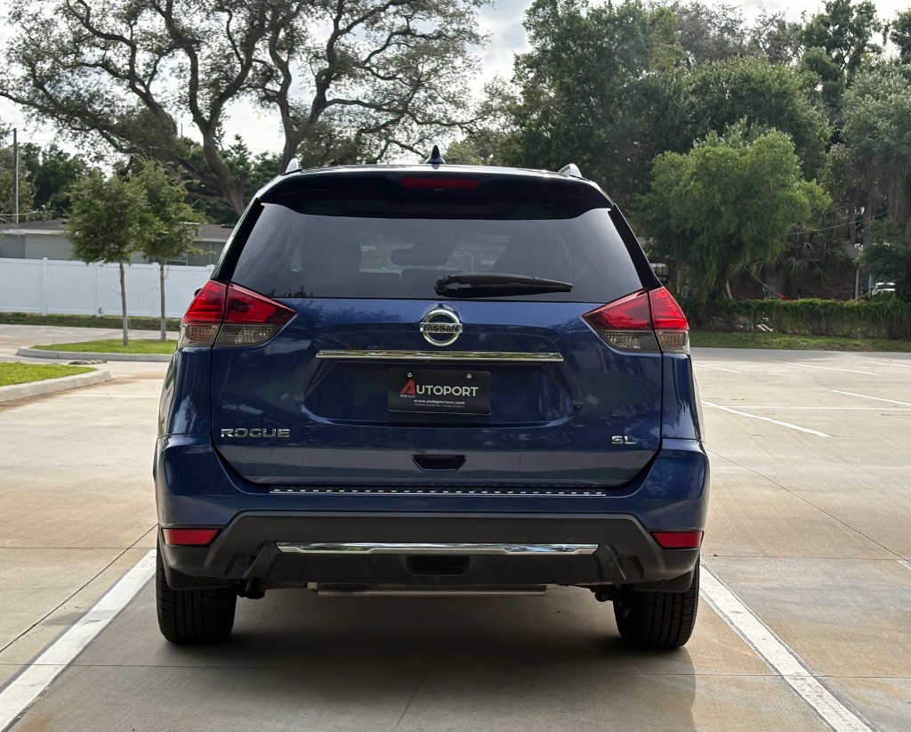 2017 Nissan Rogue - $11,895
