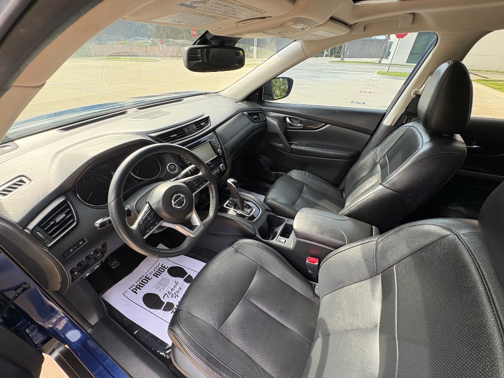 2017 Nissan Rogue - $11,895
