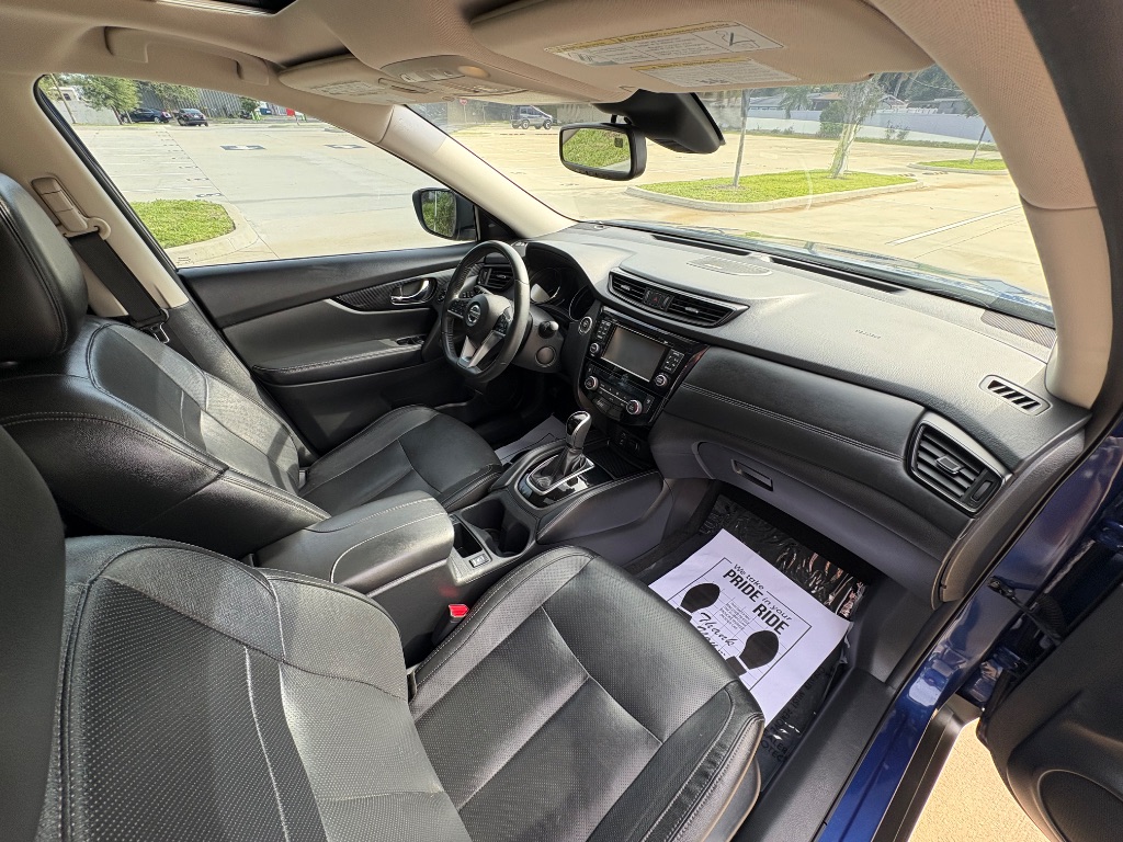 2017 Nissan Rogue - $11,895