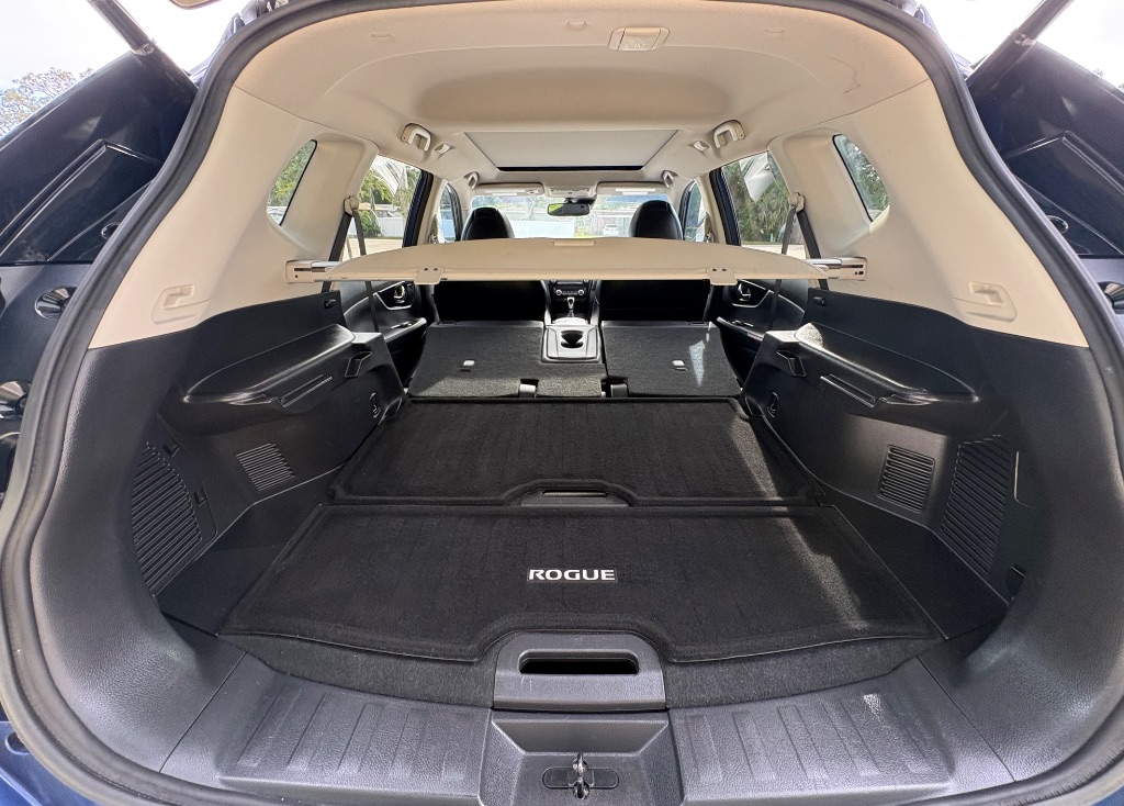 2017 Nissan Rogue - $11,895
