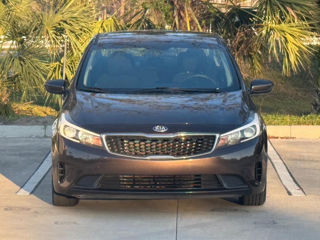 2017 Kia Forte LX photo