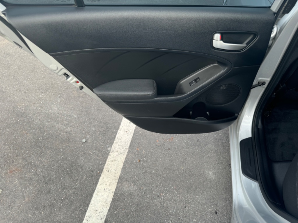 2017 Kia Forte - $7,995