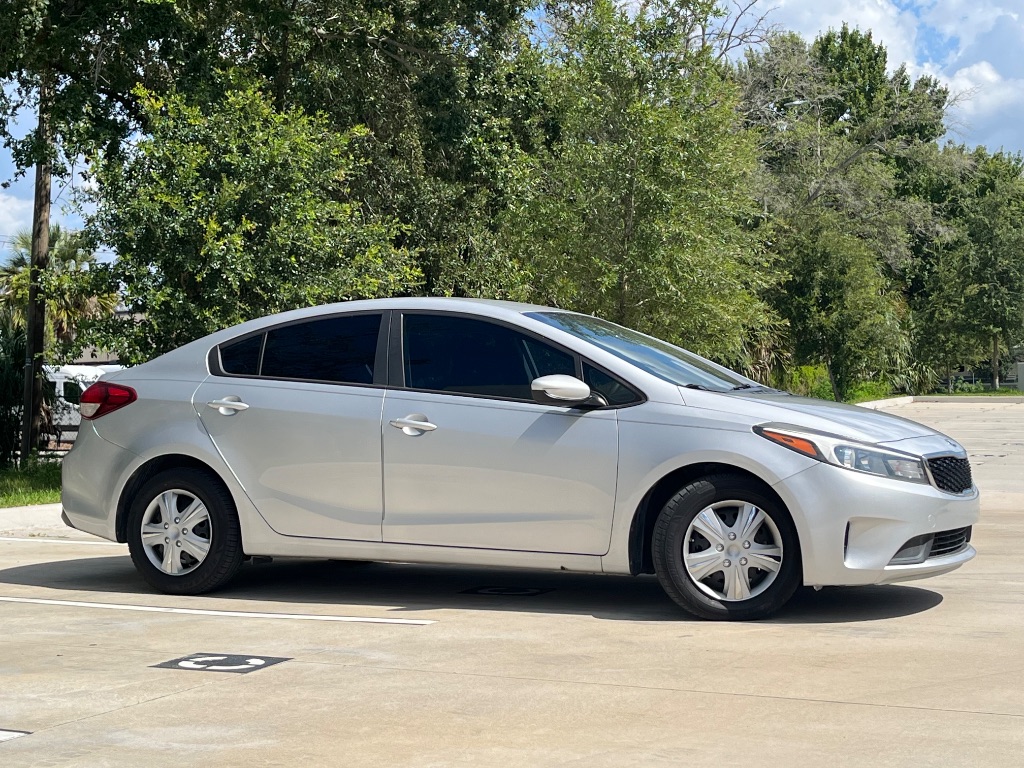 2017 Kia Forte - $7,995