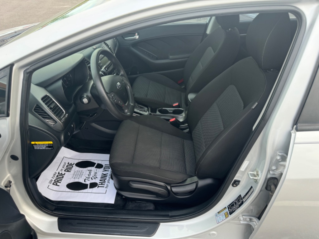 2017 Kia Forte - $7,995