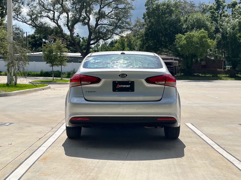 2017 Kia Forte - $7,995