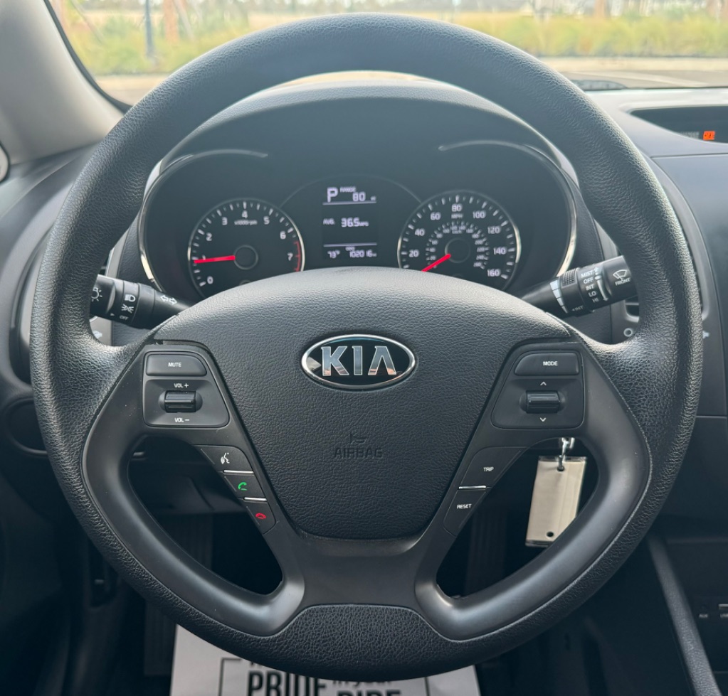 2017 Kia Forte - $7,995