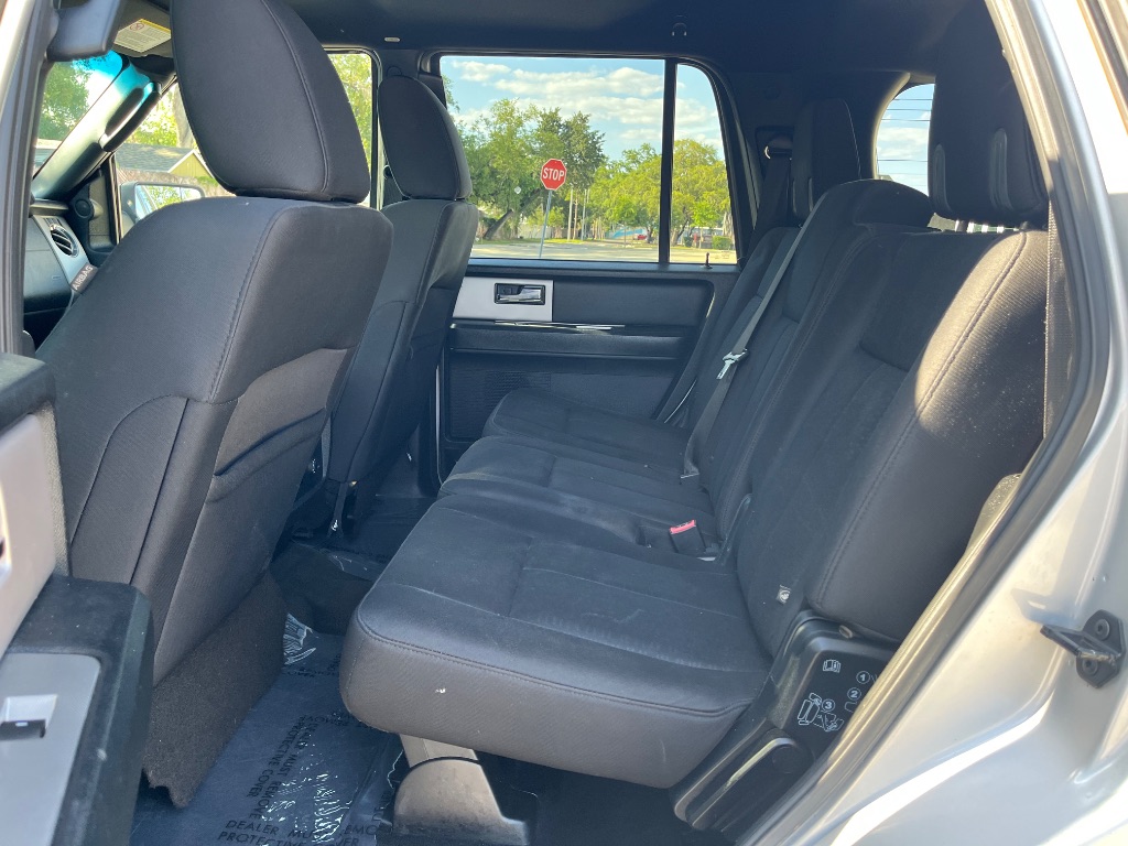 2017 Ford Expedition - $10,895