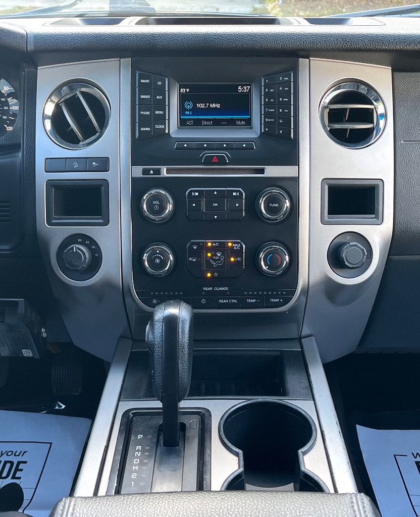2017 Ford Expedition - $10,895