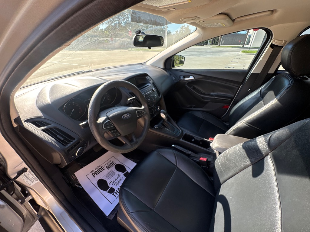 2017 Ford Focus - $7,995