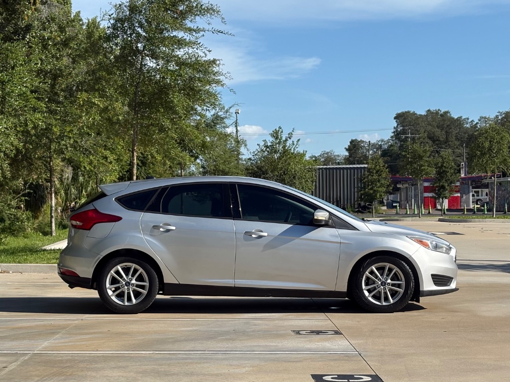 2017 Ford Focus - $7,995
